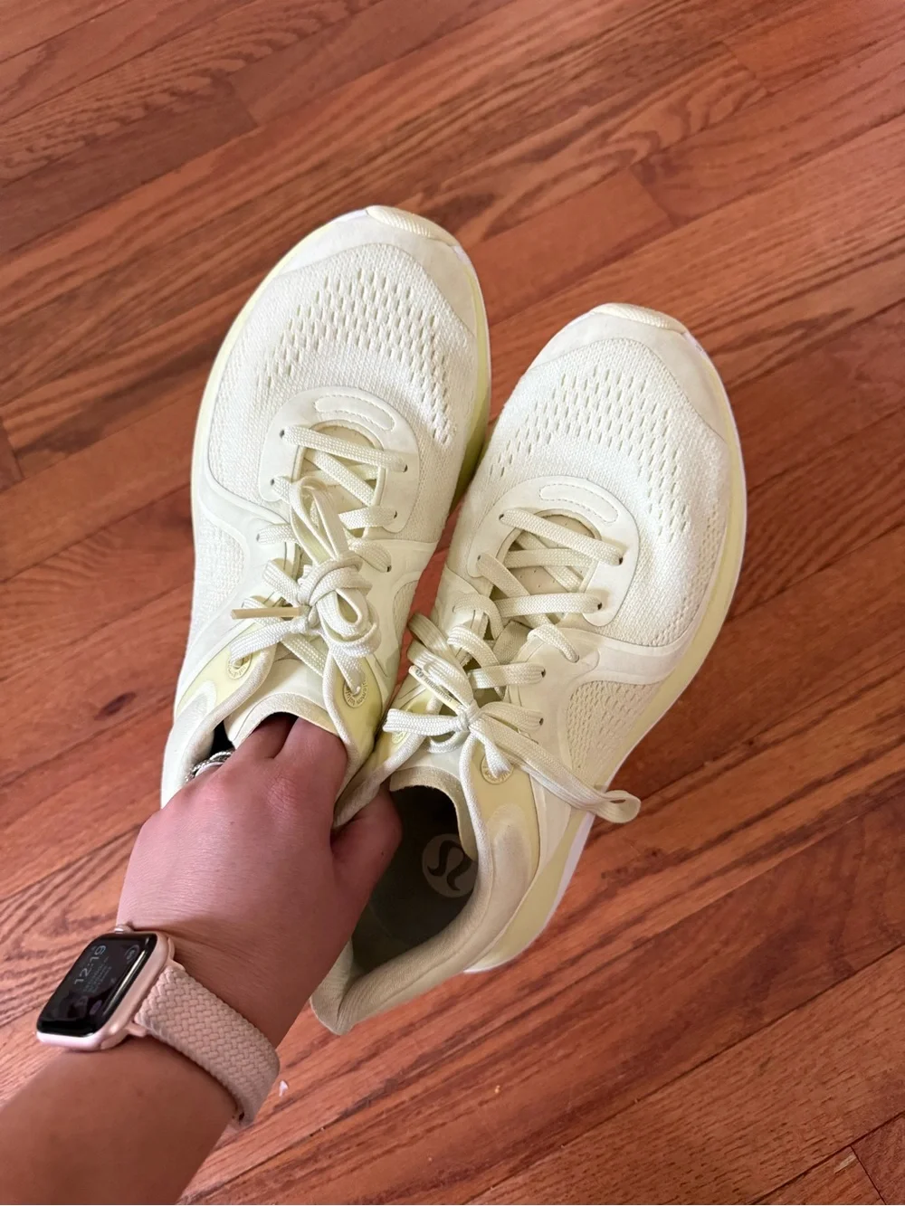 lululemon athletica lululemon chargefeel